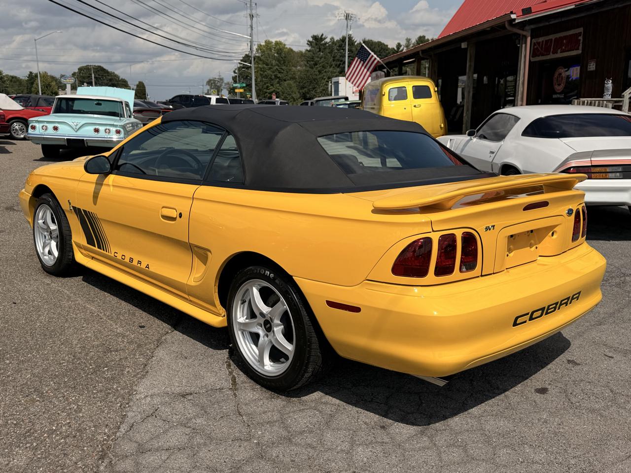 Ford Mustang 2dr Convertible SVT Cobra 1998