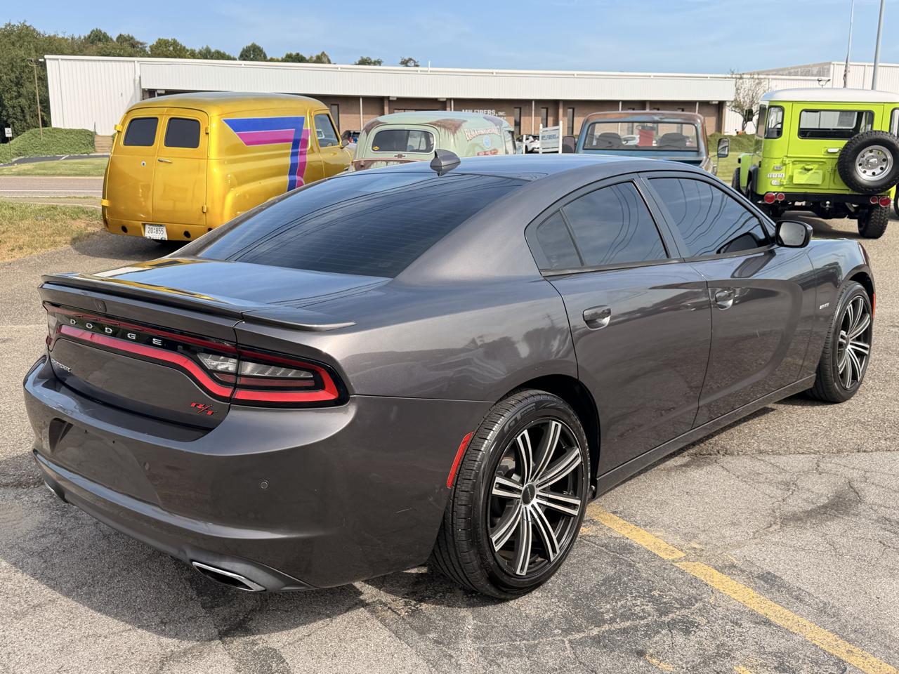 Dodge Charger 4dr Sdn Road/Track RWD 2015