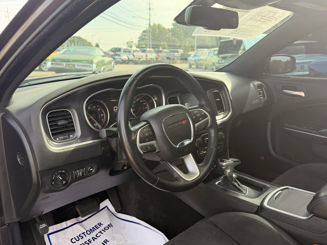Dodge Charger 4dr Sdn Road/Track RWD 2015