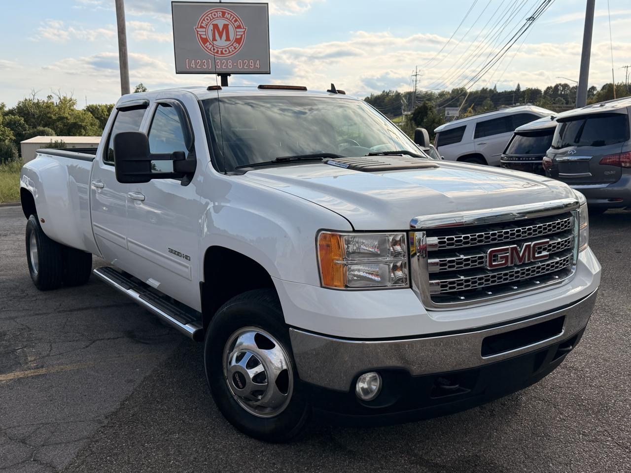 2012 GMC Sierra 3500HD 4WD Crew Cab 167" SLT