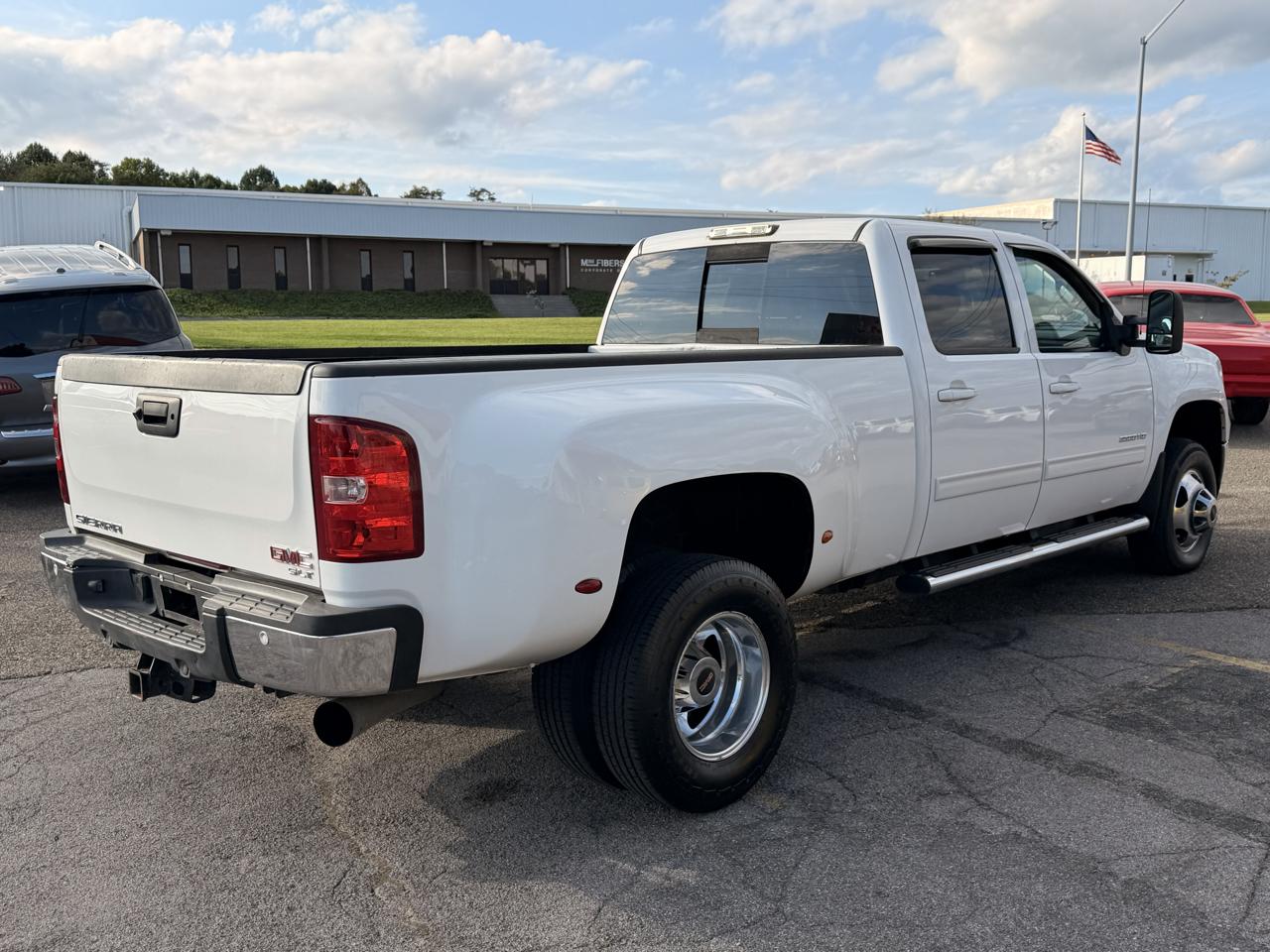 GMC Sierra 3500HD 4WD Crew Cab 167" SLT 2012