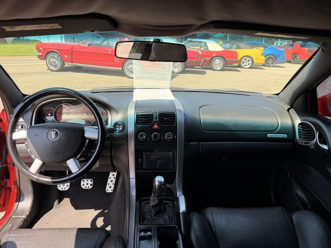 Pontiac GTO 2dr Cpe 2006