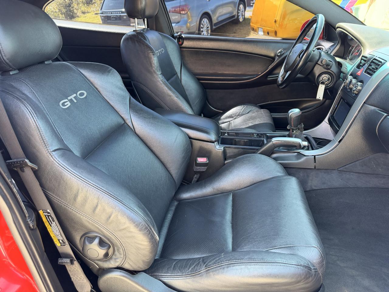 Pontiac GTO 2dr Cpe 2006