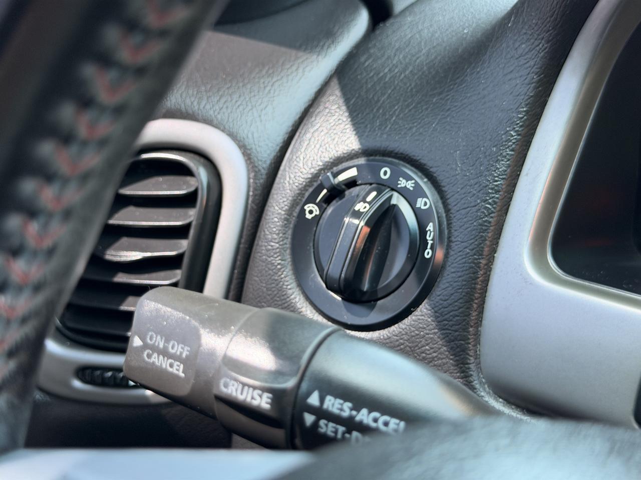 Pontiac GTO 2dr Cpe 2006
