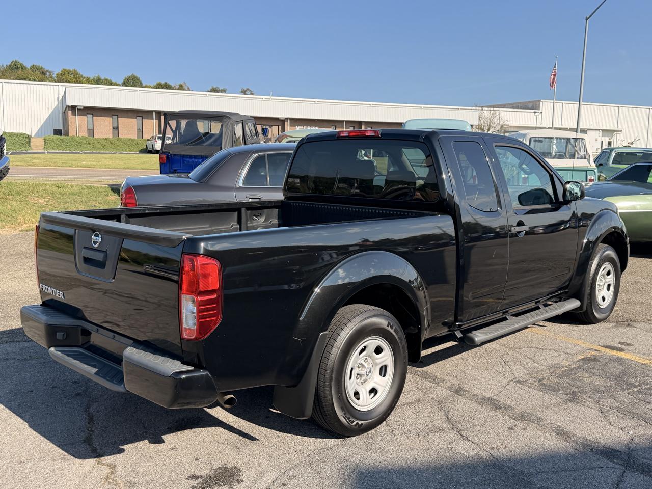 Nissan Frontier King Cab 4x2 S Manual 2018
