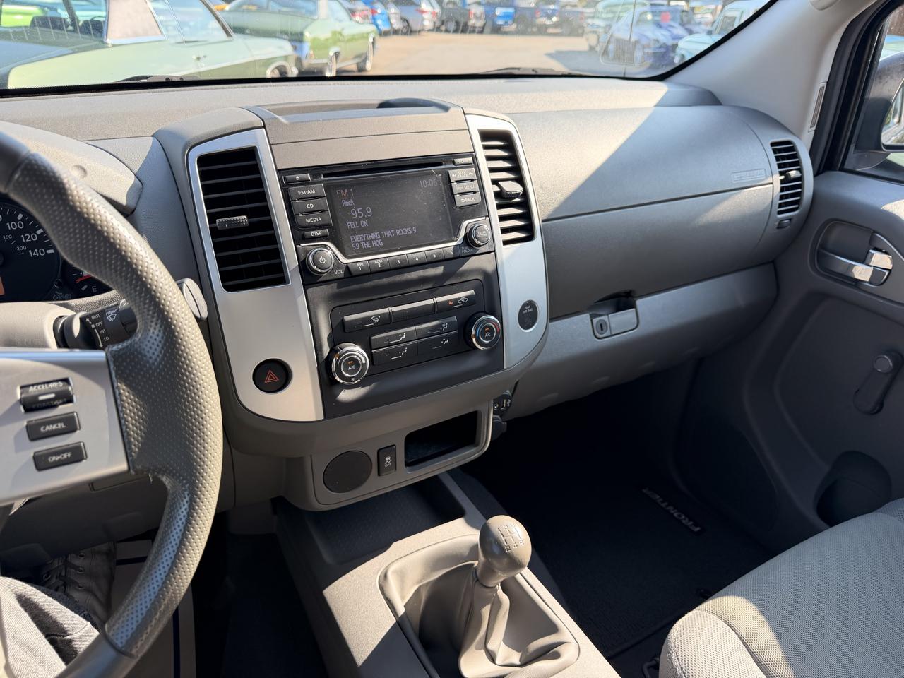 Nissan Frontier King Cab 4x2 S Manual 2018