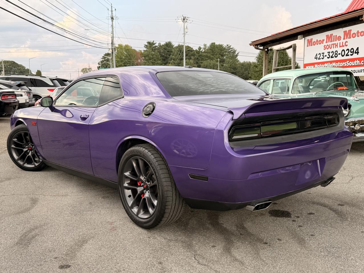 Dodge Challenger 2dr Cpe SRT8 2014