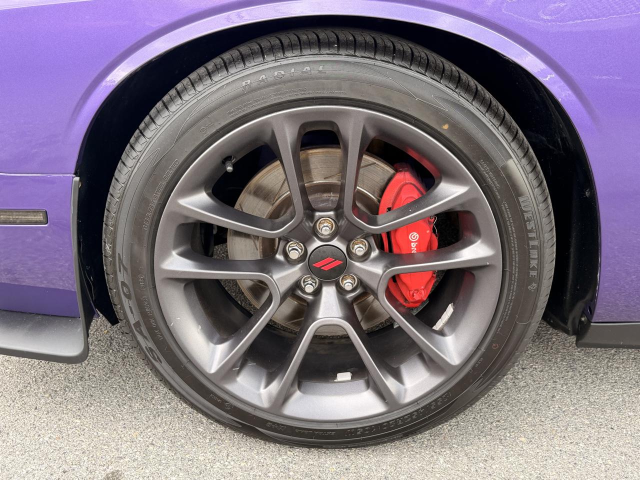 Dodge Challenger 2dr Cpe SRT8 2014