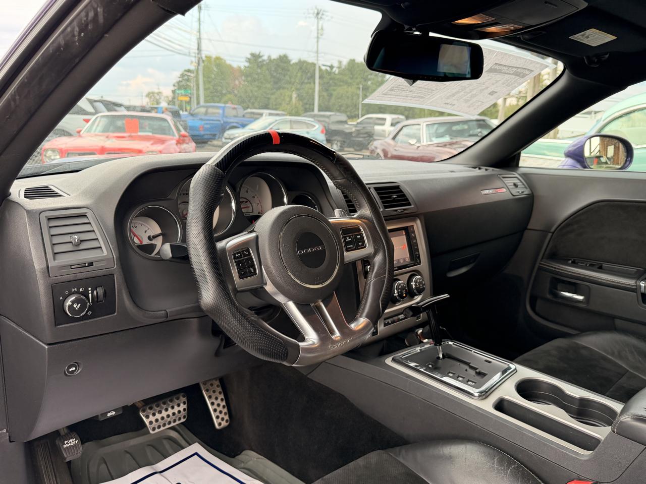 Dodge Challenger 2dr Cpe SRT8 2014
