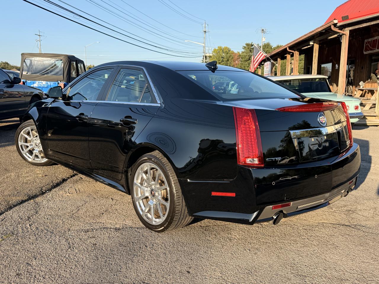 Cadillac CTS-V Sedan 4dr Sdn 2014