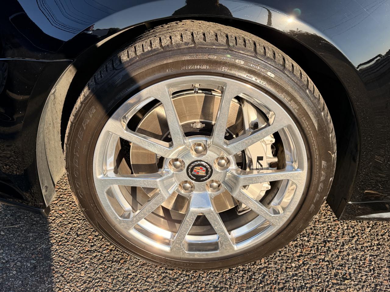 Cadillac CTS-V Sedan 4dr Sdn 2014