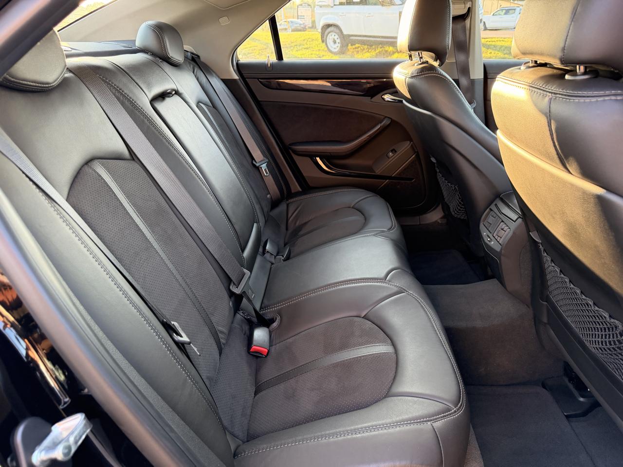 Cadillac CTS-V Sedan 4dr Sdn 2014