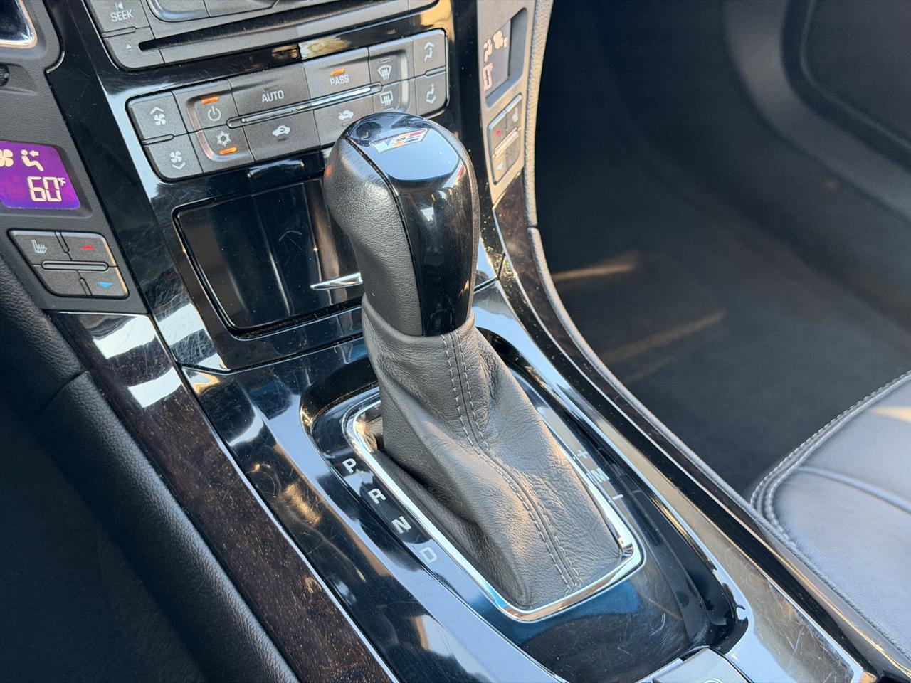Cadillac CTS-V Sedan 4dr Sdn 2014