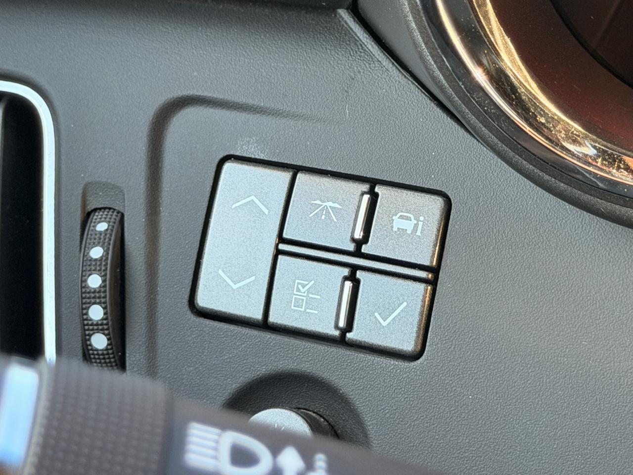 Cadillac CTS-V Sedan 4dr Sdn 2014