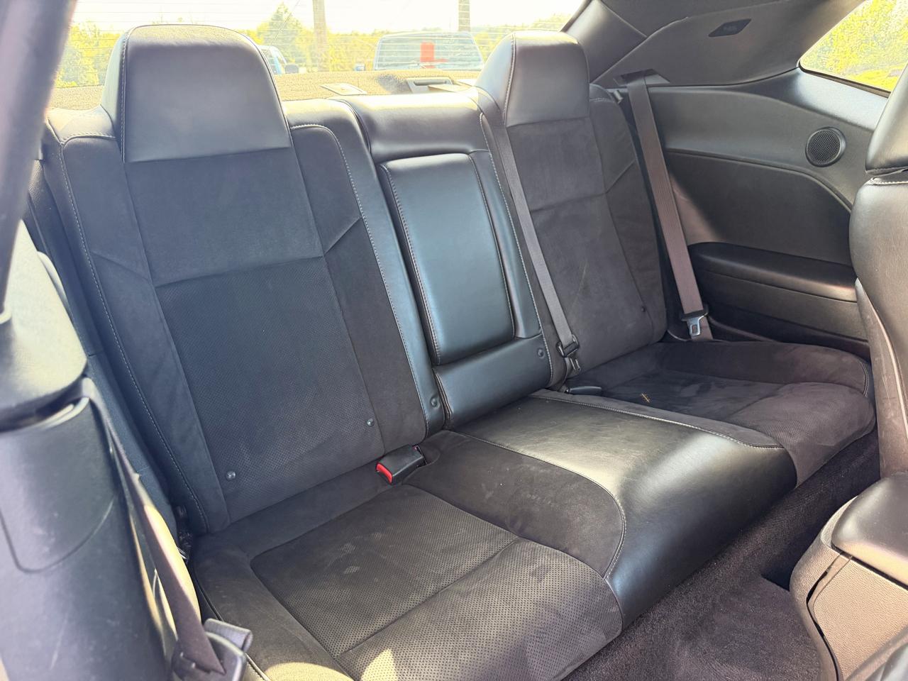Dodge Challenger 2dr Cpe R/T Plus 2015