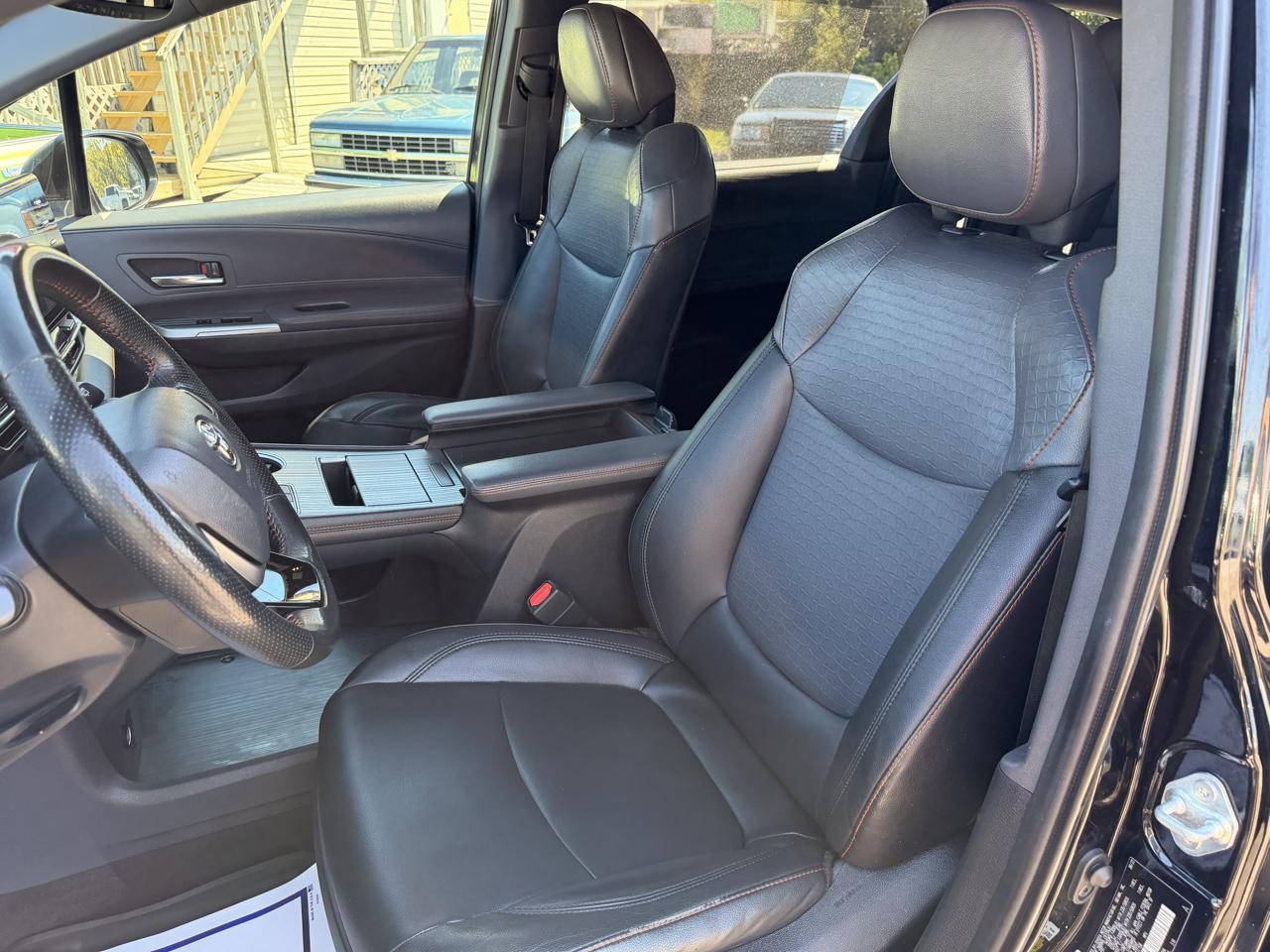 Toyota Sienna XSE FWD 7-Passenger (Natl) 2022