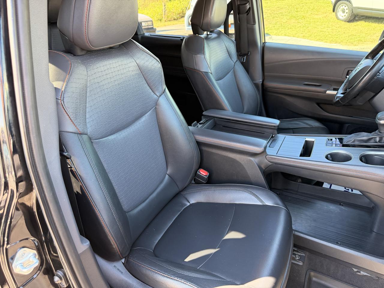 Toyota Sienna XSE FWD 7-Passenger (Natl) 2022