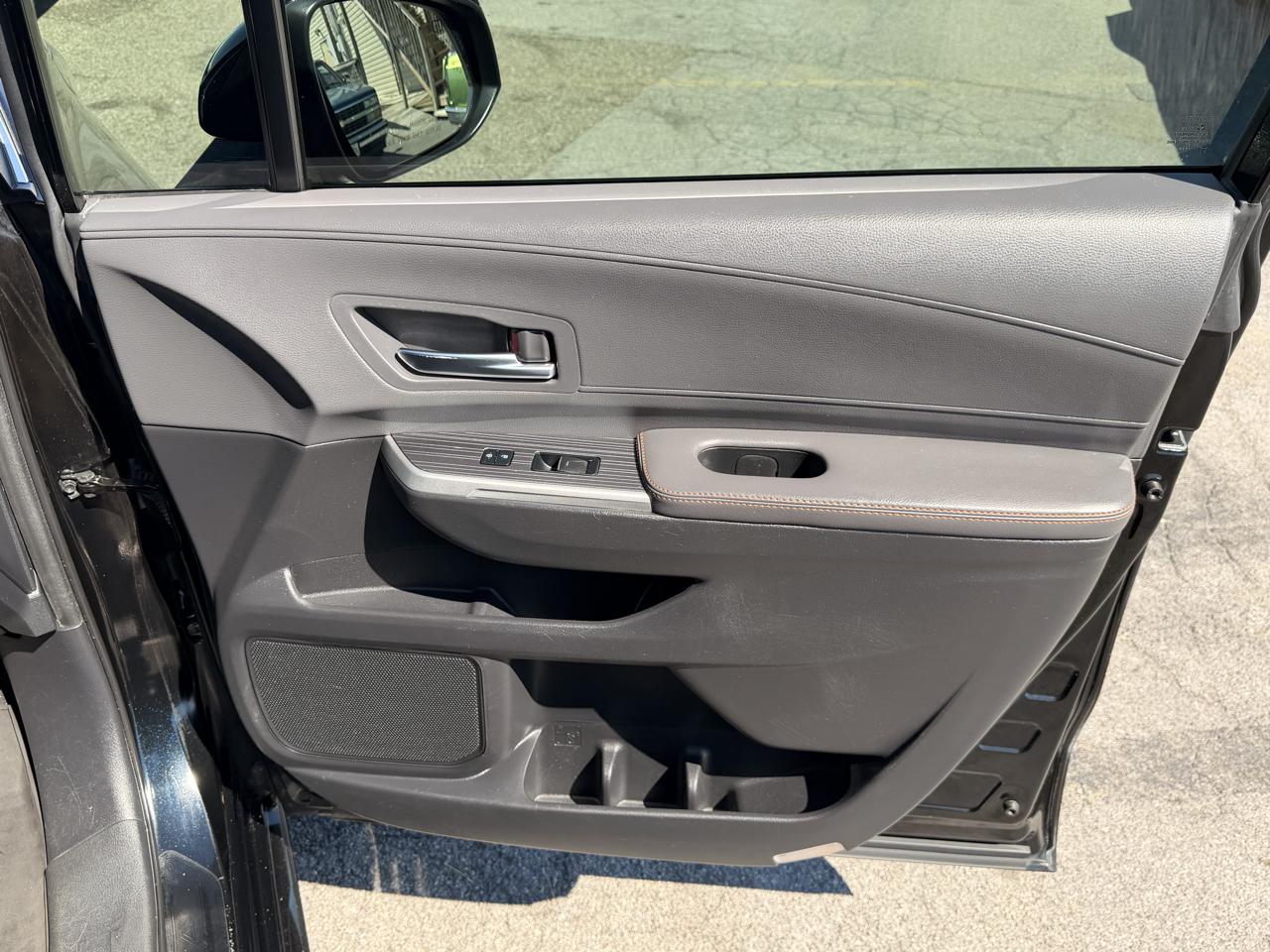 Toyota Sienna XSE FWD 7-Passenger (Natl) 2022