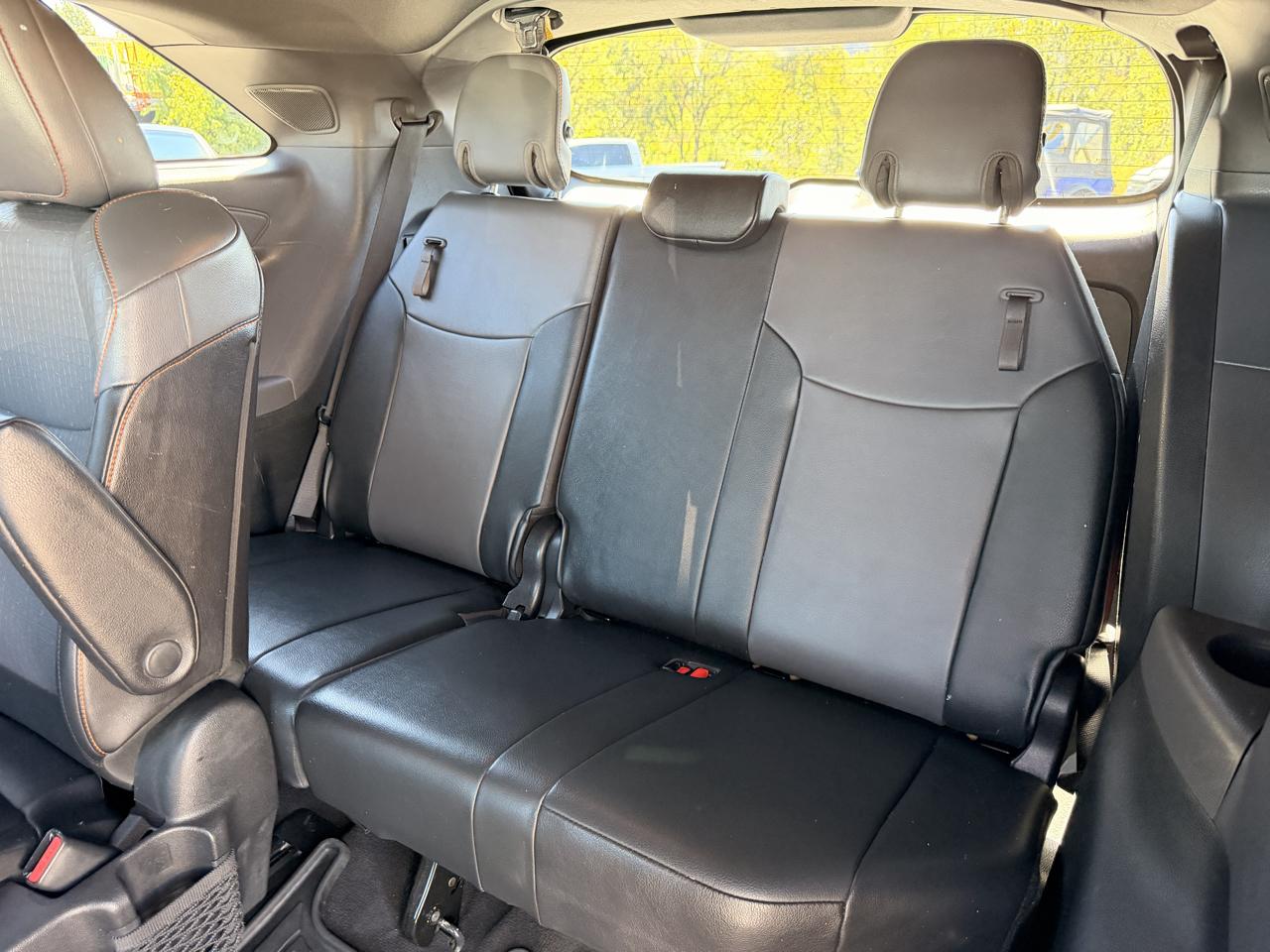 Toyota Sienna XSE FWD 7-Passenger (Natl) 2022