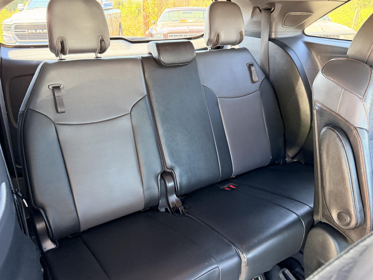 Toyota Sienna XSE FWD 7-Passenger (Natl) 2022