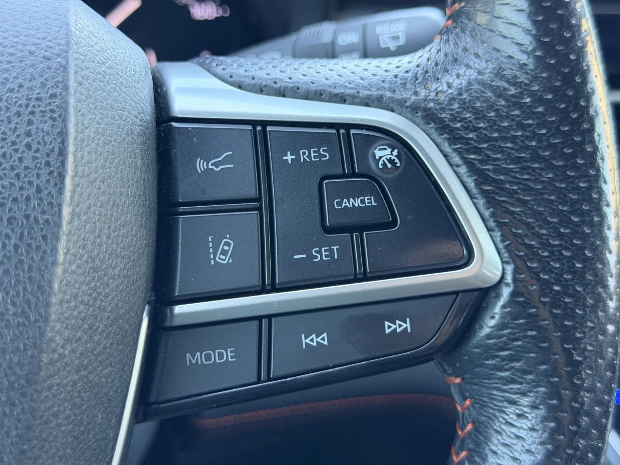 Toyota Sienna XSE FWD 7-Passenger (Natl) 2022