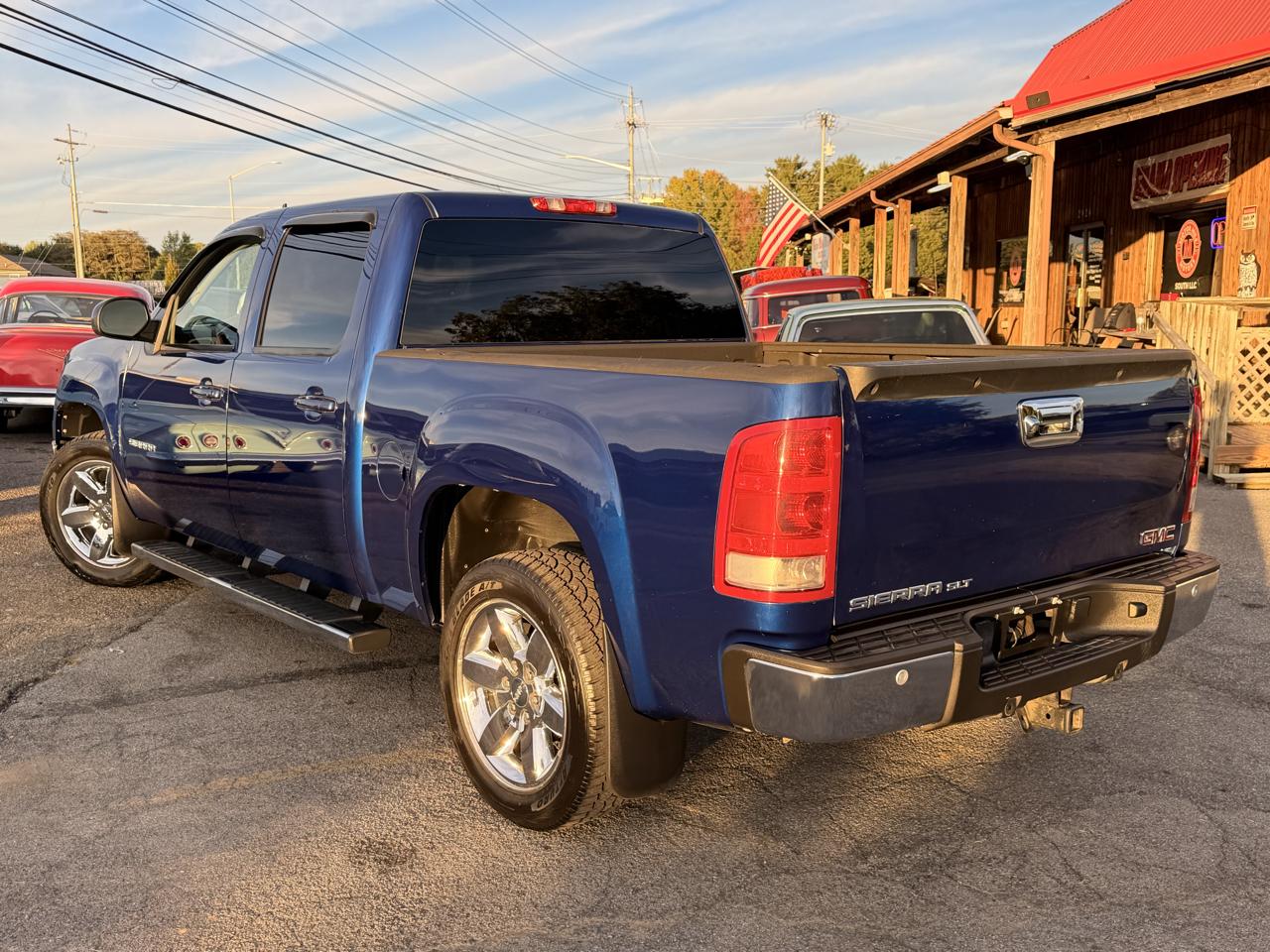 GMC Sierra 1500 2WD Crew Cab 143.5" SLT 2013