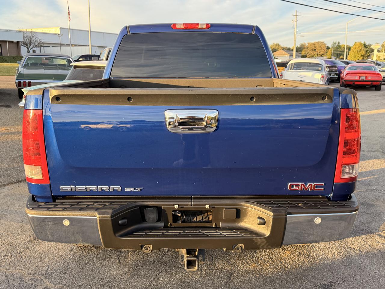 GMC Sierra 1500 2WD Crew Cab 143.5" SLT 2013