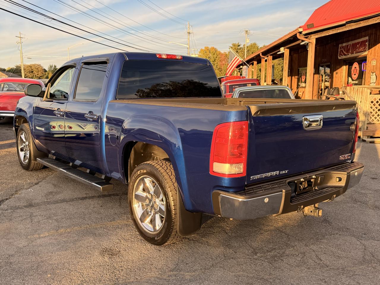 GMC Sierra 1500 2WD Crew Cab 143.5" SLT 2013
