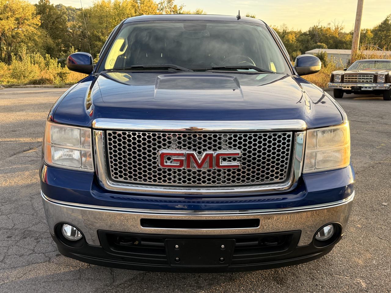 GMC Sierra 1500 2WD Crew Cab 143.5" SLT 2013