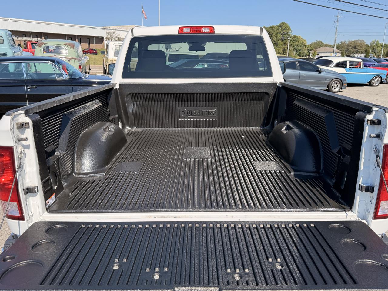 RAM 1500 Classic Tradesman 4x4 Reg Cab 6'4" Box 2021