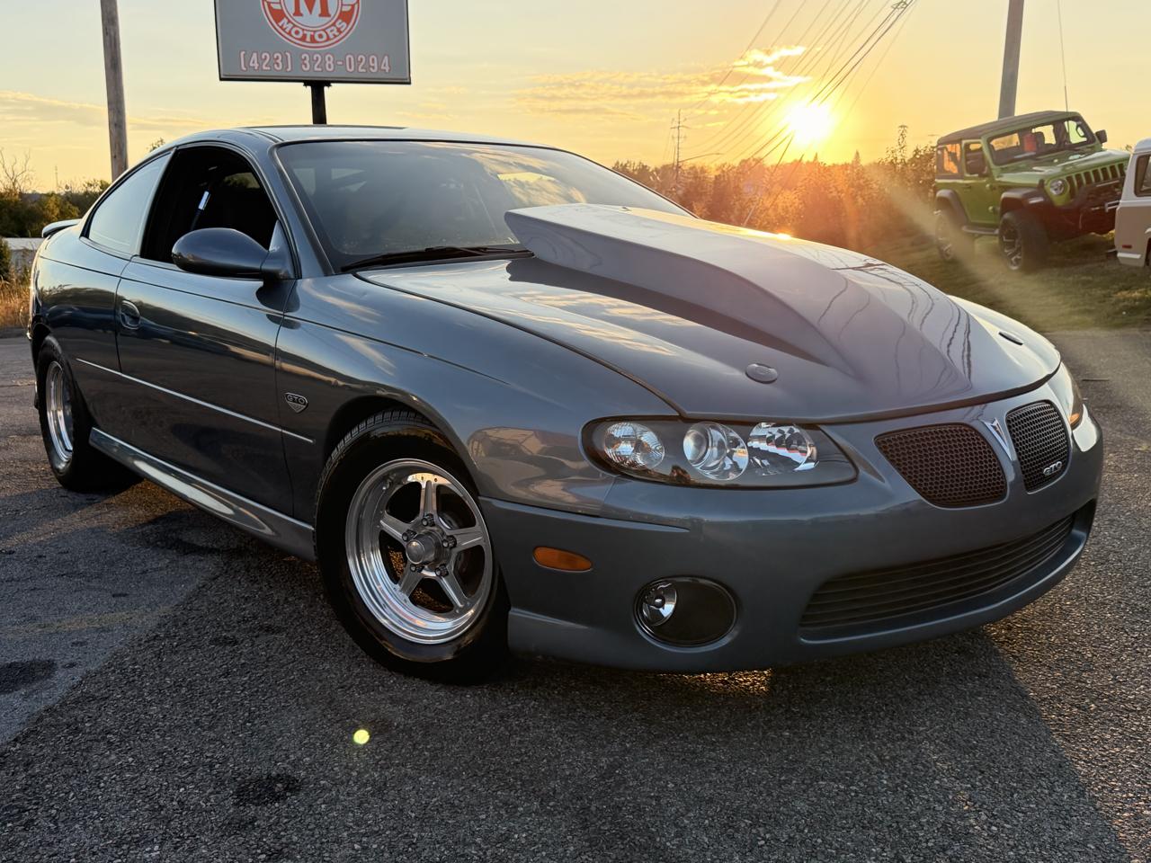 Pontiac GTO 2dr Cpe 2006