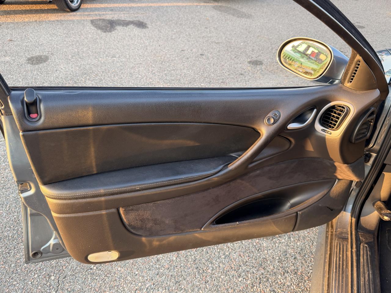 Pontiac GTO 2dr Cpe 2006