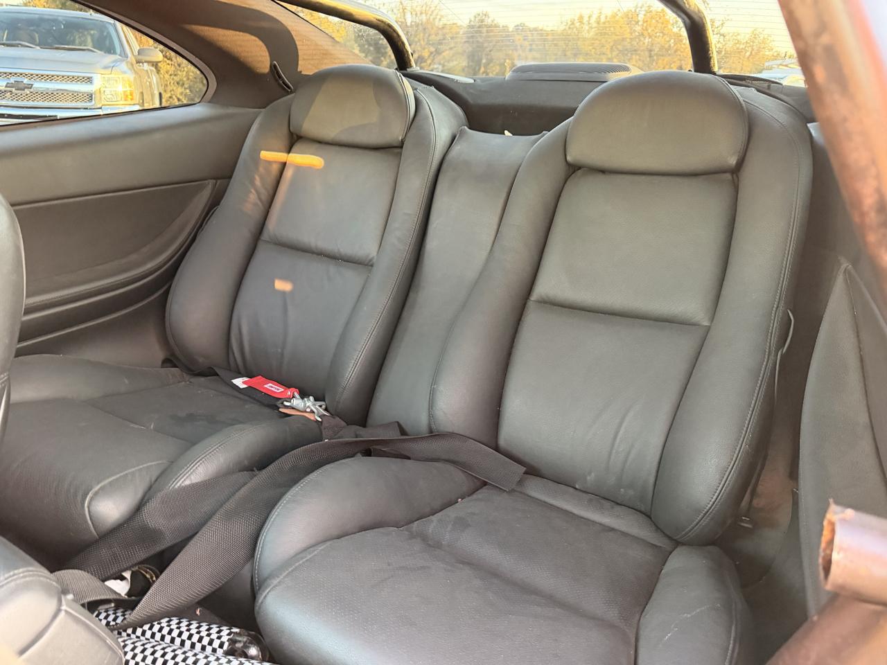 Pontiac GTO 2dr Cpe 2006
