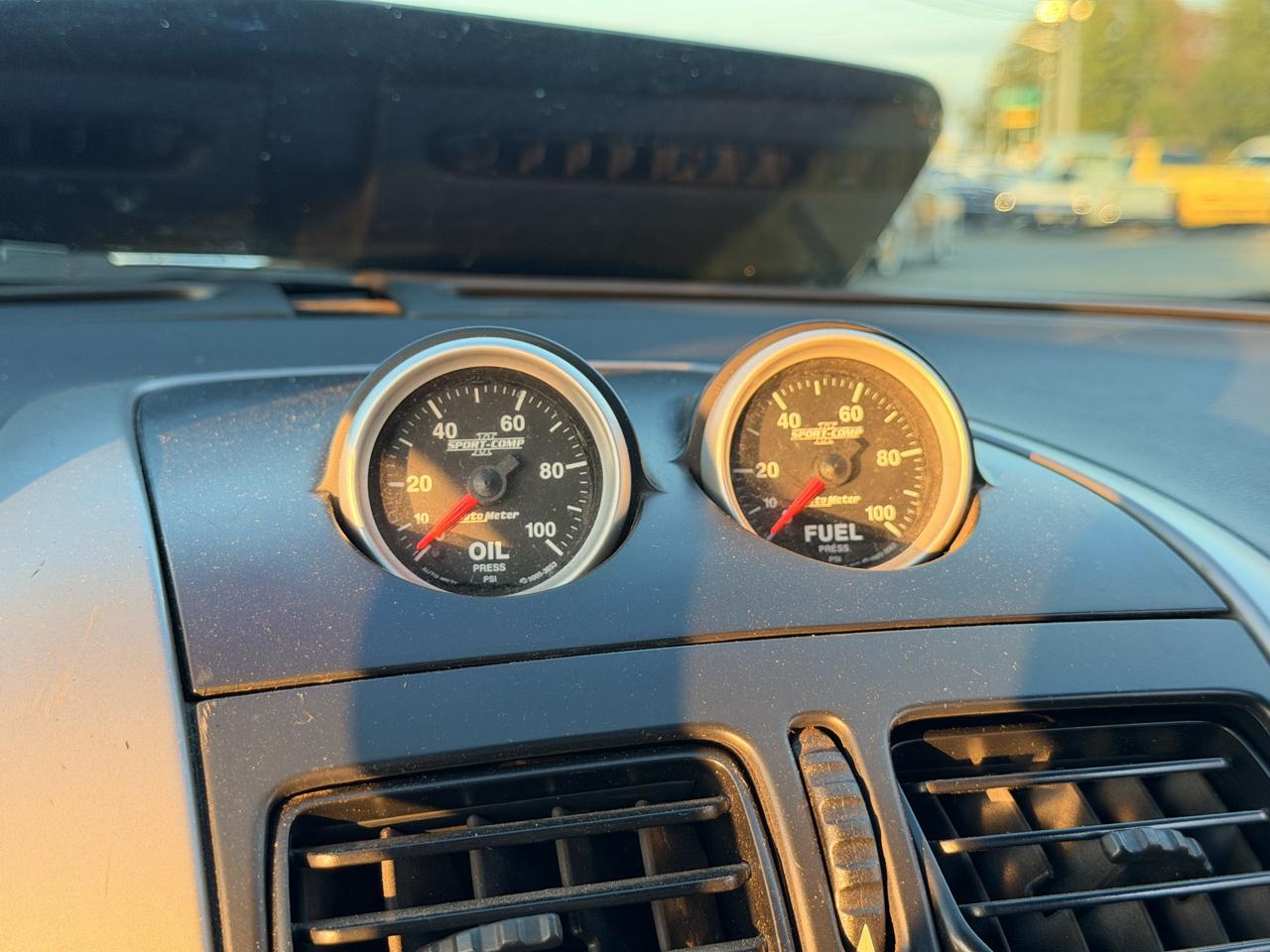 Pontiac GTO 2dr Cpe 2006