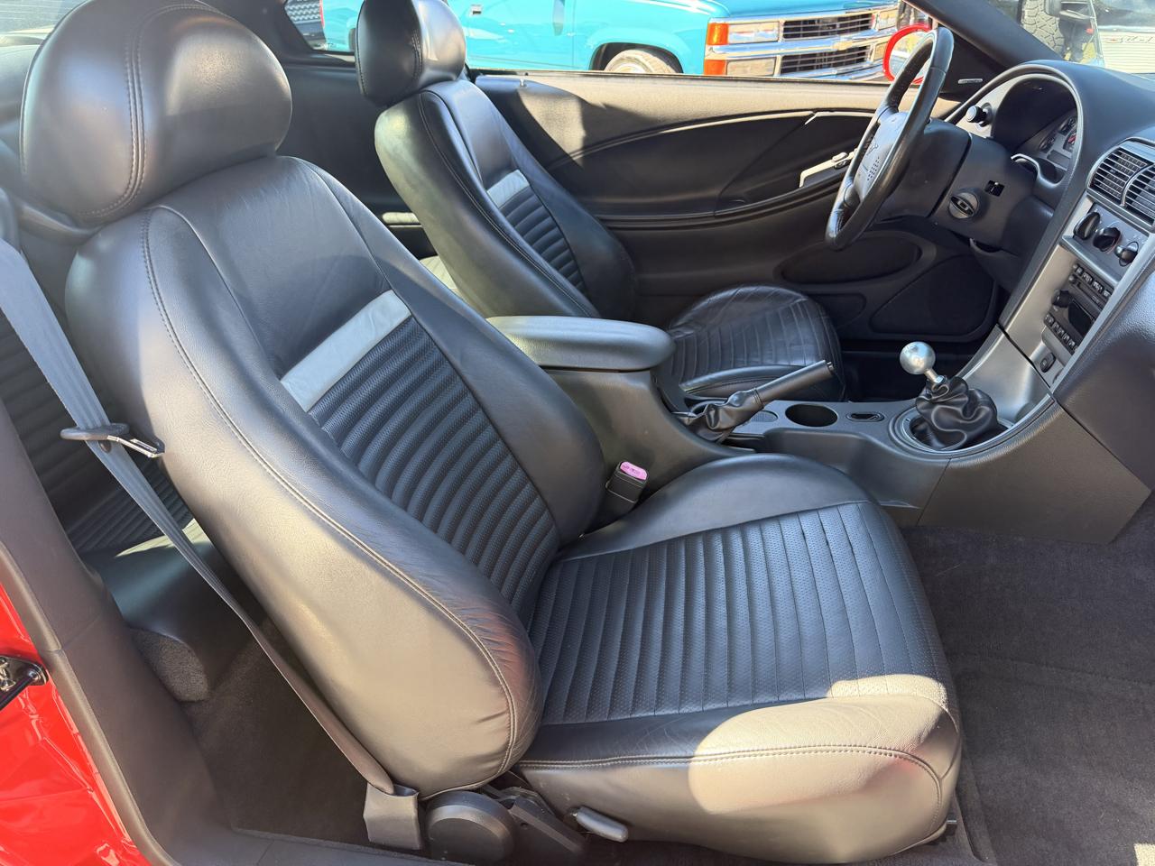 Ford Mustang 2dr Cpe Premium Mach 1 2003