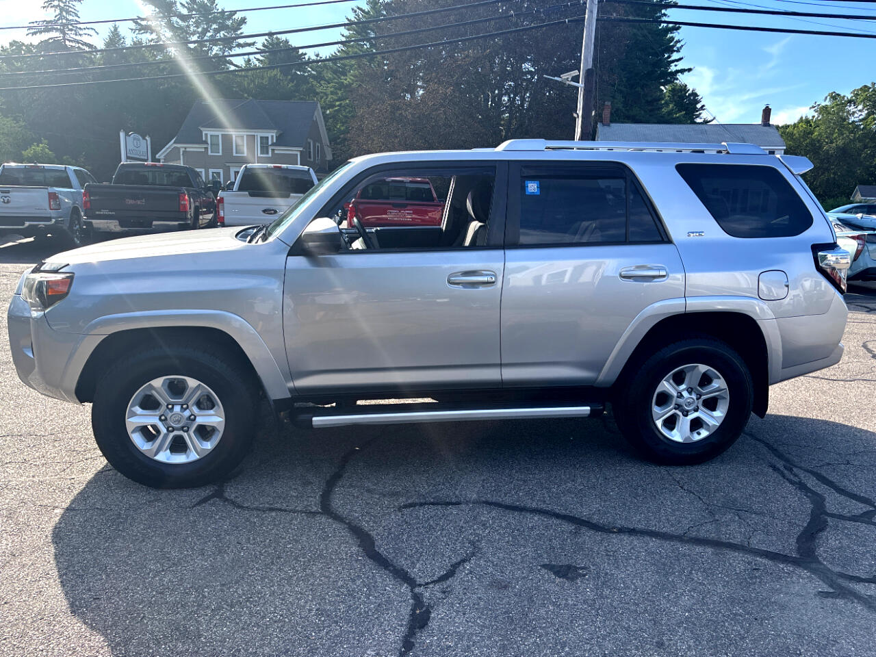 2015 Toyota 4Runner SR5 4WD photo 2