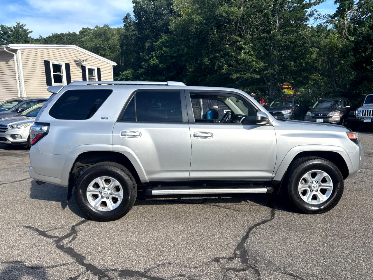 2015 Toyota 4Runner SR5 4WD photo 6