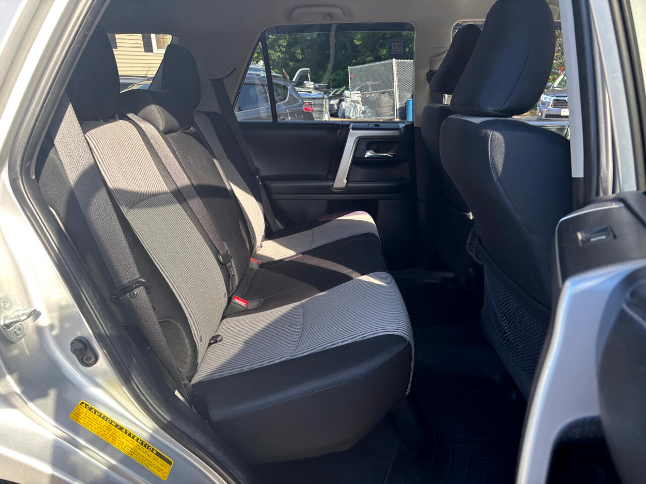2015 Toyota 4Runner SR5 4WD photo 13