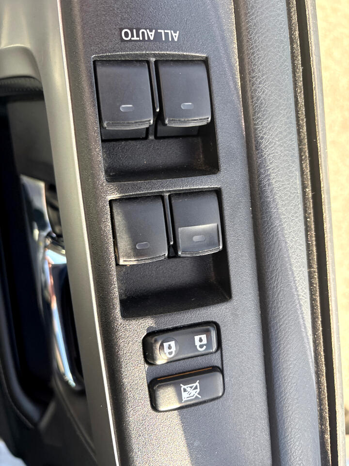 2015 Toyota 4Runner SR5 4WD photo 16