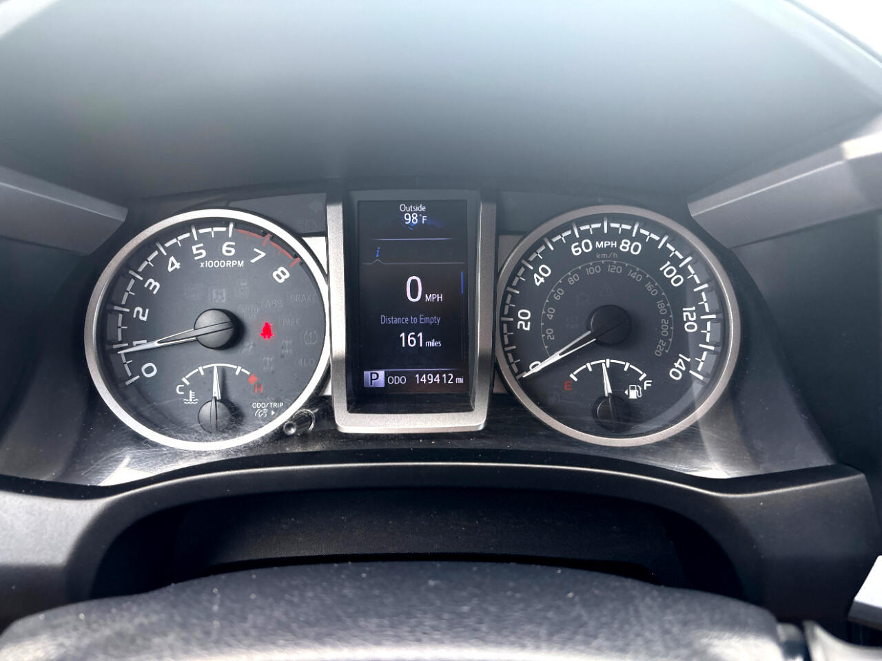 Toyota Tacoma SR5 Double Cab Super Long Bed V6 6AT 4WD 2017 Toyota Tacoma SR5 Double Cab Super Long Bed V6 6AT 4WD 2017