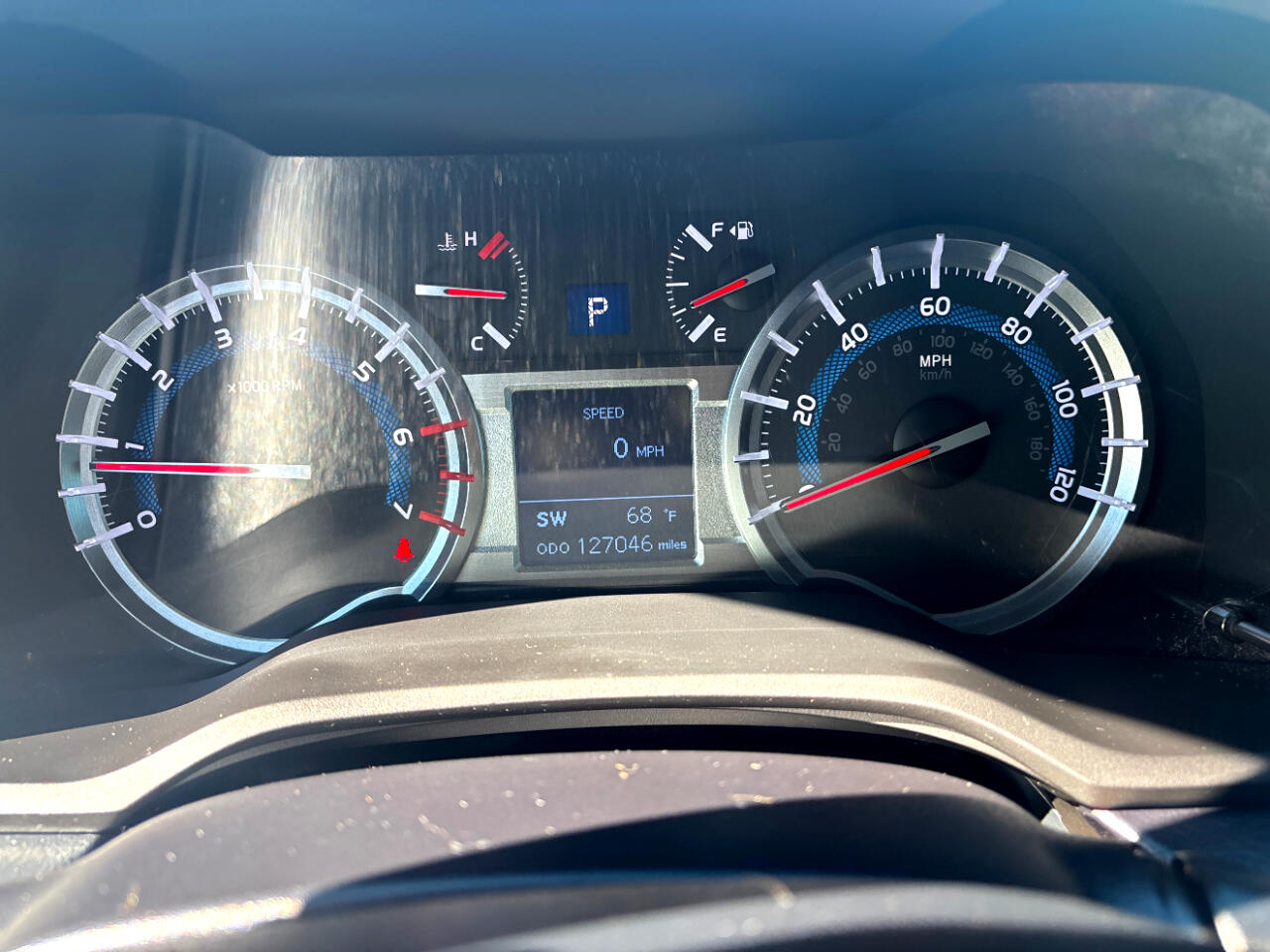 2016 Toyota 4Runner Limited 4WD V6 photo 19