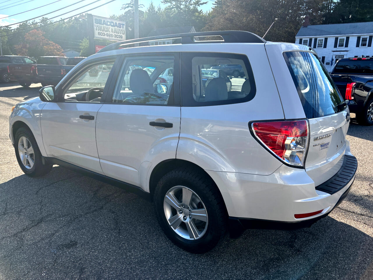 2013 Subaru Forester 2.5X photo 2