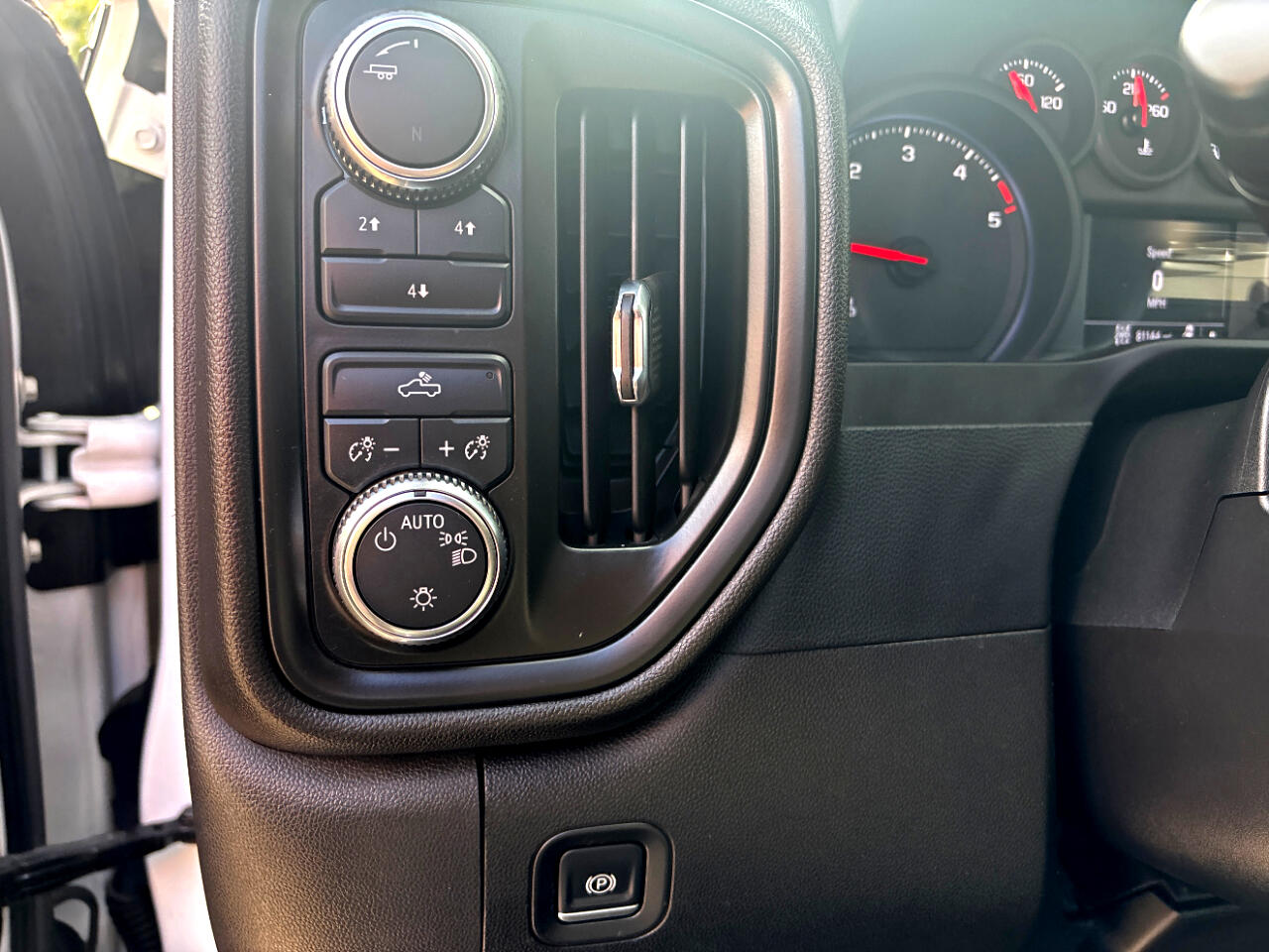 2023 Gmc Sierra HD Base photo 17