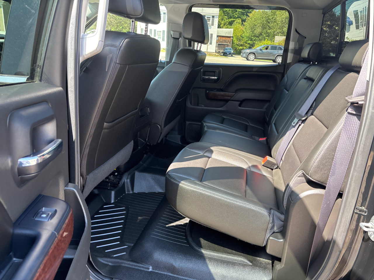2017 Gmc Sierra 1500 SLT photo 4