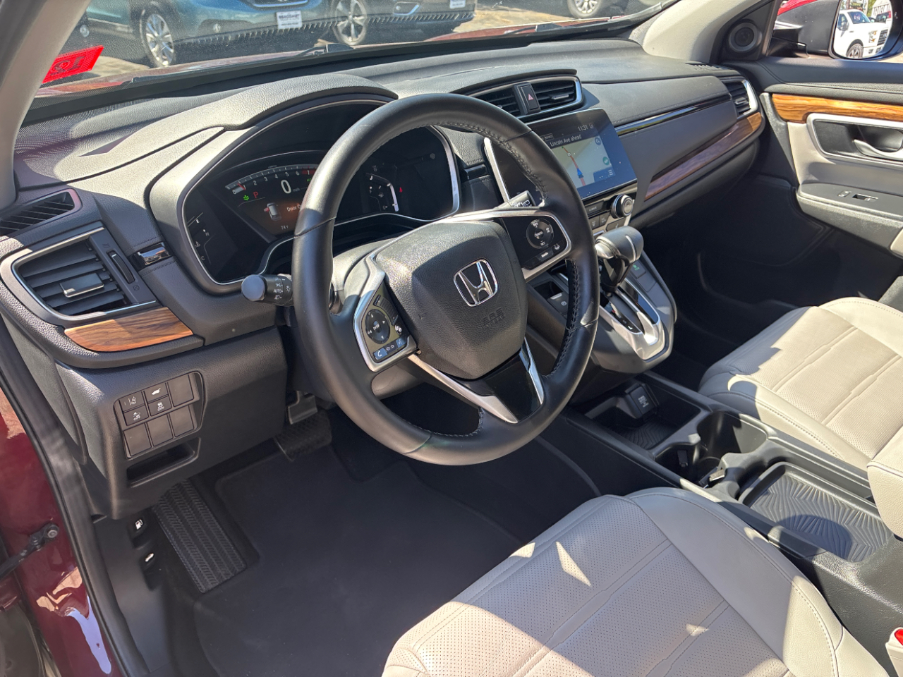 2017 Honda CR-V Touring photo 3