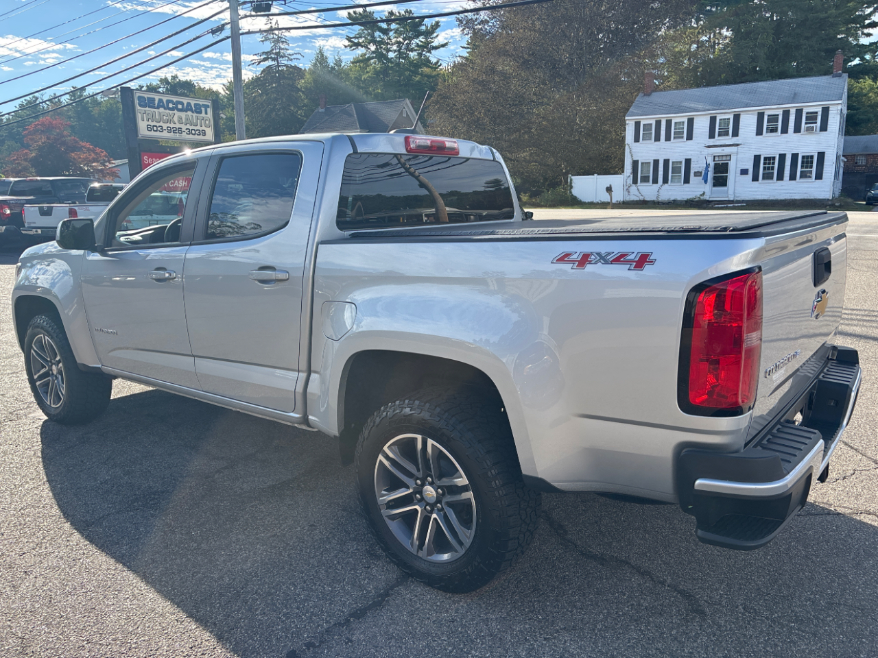 2019 Chevrolet Colorado Work Truck photo 2