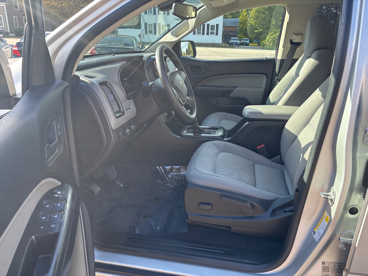 2019 Chevrolet Colorado Work Truck photo 6