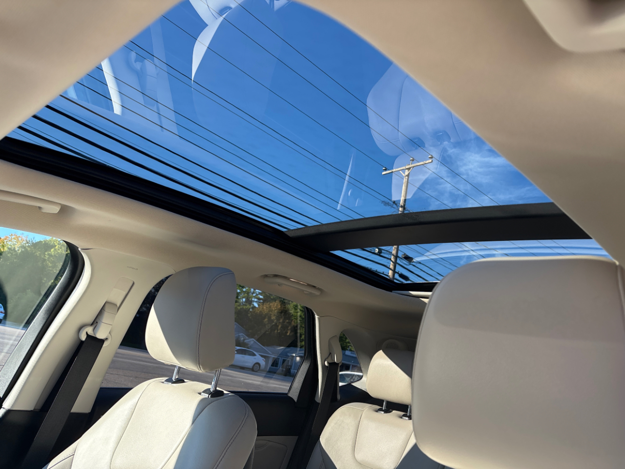 2021 Ford Edge Titanium photo 6