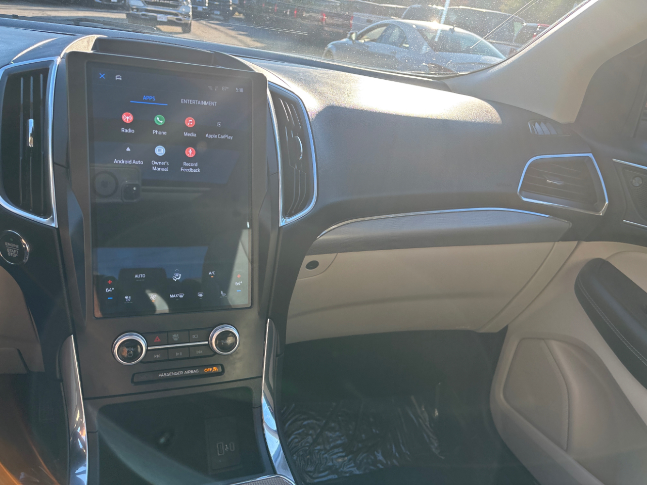 2021 Ford Edge Titanium photo 15