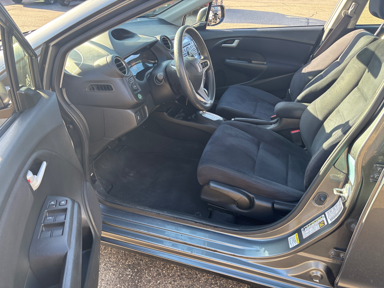 2014 Honda Insight LX photo 4